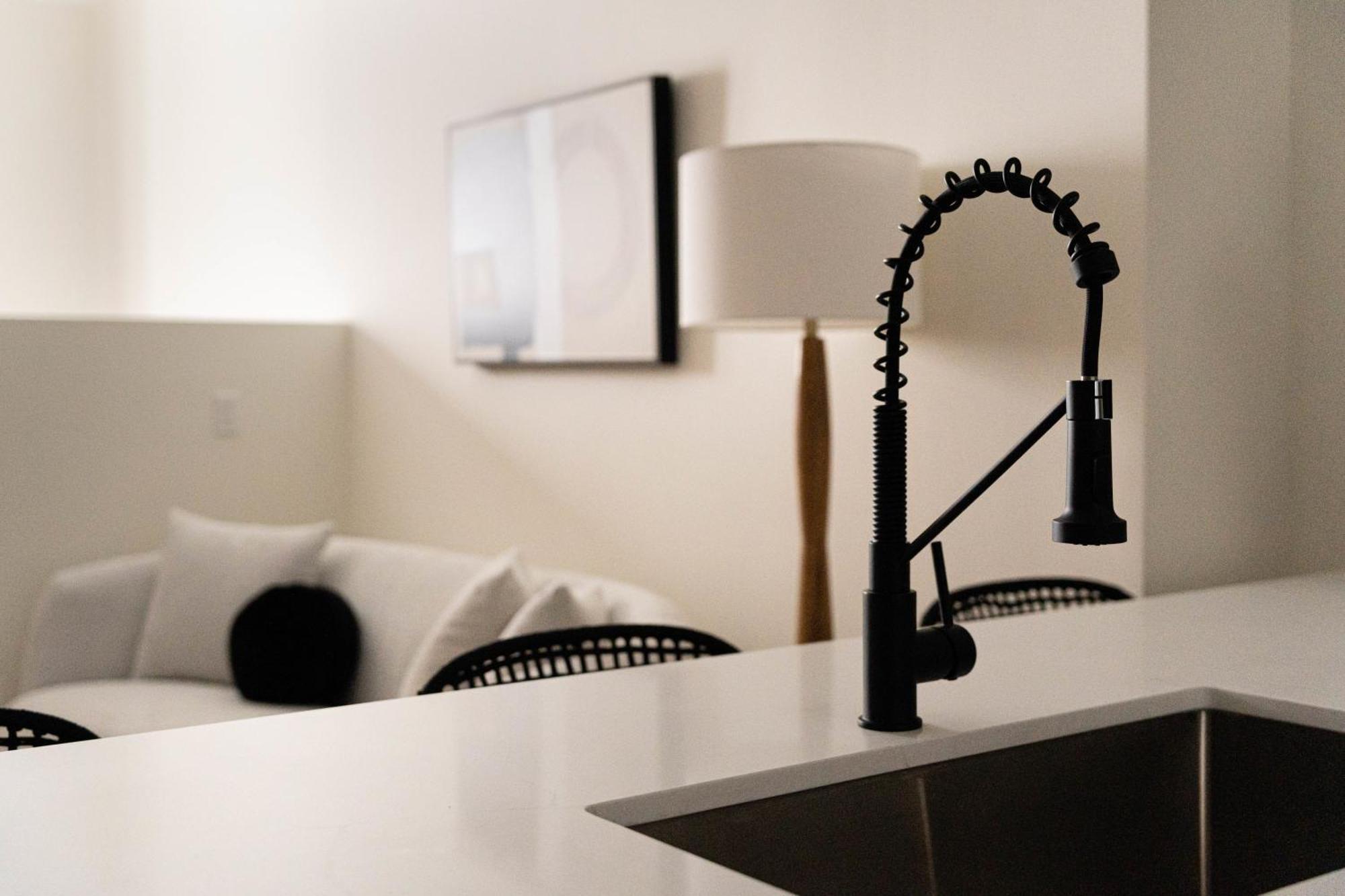 Maison Place Jacques-Cartier By Luxury In Transit Montreal Luaran gambar